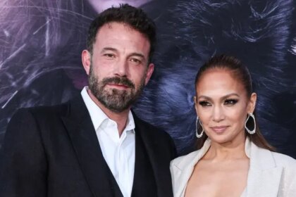 Ben Affleck spotted without a wedding ring after Jennifer Lopez spread rumors