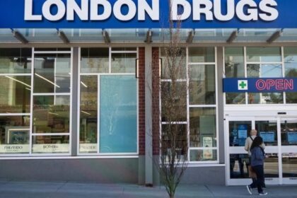 London Drugs begins 'gradual' reopening of stores in Western Canada